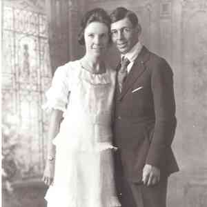 Linus and Virgie wedding pic 2-1761764374018.jpeg